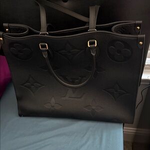 Louis Vuitton OnTheGo Tote